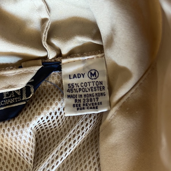 Lands End vintage anorak style jacket with big front pocket and hood. Zipfront - Picture 8 of 8